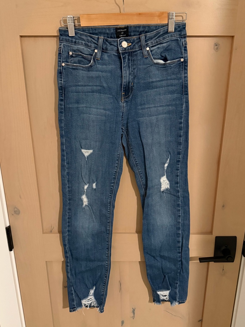 Just Black Denim Distressed Women’s Jeans